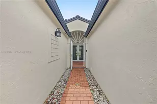 14220 SW 92nd St, Miami, FL 33186 - Photo 9