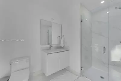 700 NE 24th St #1405, Miami, FL 33137 - Photo 11