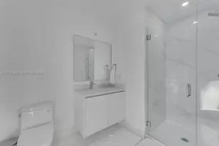 700 NE 24th St, Miami, FL 33137 - Photo 11