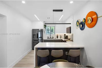 511 NW 48th St, Miami, FL 33127 - Photo 23