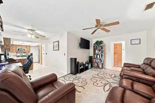 8656 SW 50th St, Cooper City, FL 33328 - Photo 13