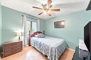 8656 SW 50th St, Cooper City, FL 33328 - Photo 23