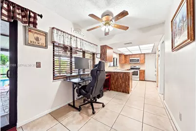 8656 SW 50th St, Cooper City, FL 33328 - Photo 17