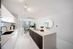851 NE 1st Ave, Miami, FL 33132 - Photo 3