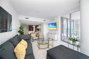 851 NE 1st Ave, Miami, FL 33132 - Photo 9