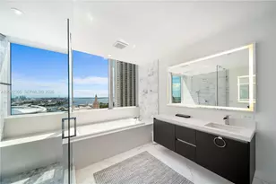 851 NE 1st Ave, Miami, FL 33132 - Photo 17