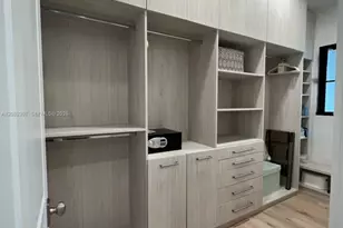 131 Royal Palm Dr, Fort Lauderdale, FL 33301 - Photo 37