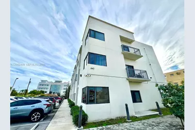 440 E 27th St #206, Hialeah, FL 33013 - Photo 13