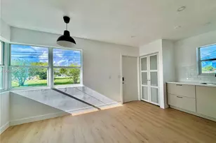 101 SW 4 Ave, Hallandale Beach, FL 33009 - Photo 11