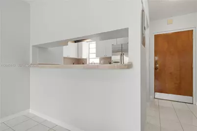 6090 W Flagler St #307, Miami, FL 33144 - Photo 3