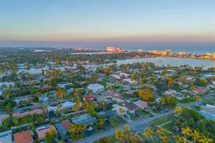 1025 Washington St, Hollywood, FL 33019 - Photo 31