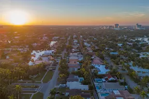 1025 Washington St, Hollywood, FL 33019 - Photo 33