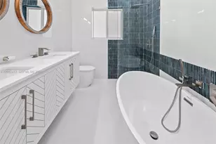 1025 Washington St, Hollywood, FL 33019 - Photo 13