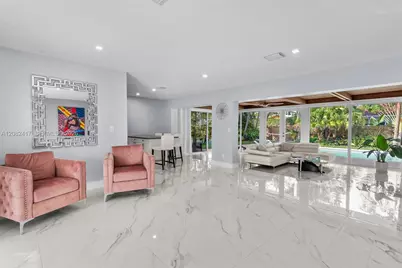 1025 Washington St, Hollywood, FL 33019 - Photo 7