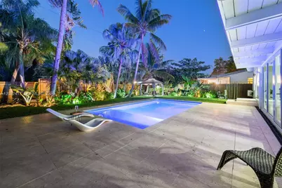 1025 Washington St, Hollywood, FL 33019 - Photo 21