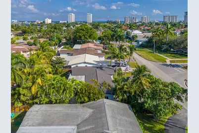 1025 Washington St, Hollywood, FL 33019 - Photo 75