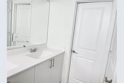 1427 SE 7th Ter, Homestead, FL 33034 - Photo 9