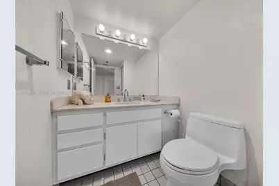 201 Crandon Blvd #938, Key Biscayne, FL 33149 - Photo 15