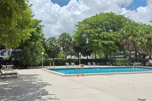 901 Hillcrest Dr, Hollywood, FL 33021 - Photo 29