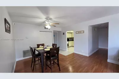 901 Hillcrest Dr #215, Hollywood, FL 33021 - Photo 11