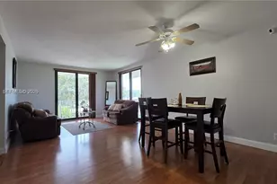 901 Hillcrest Dr, Hollywood, FL 33021 - Photo 7