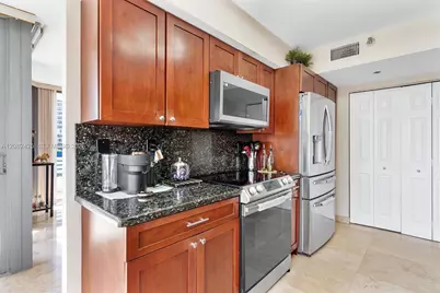 3500 Mystic Pointe Dr #806, Aventura, FL 33180 - Photo 19