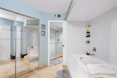 3500 Mystic Pointe Dr #806, Aventura, FL 33180 - Photo 29
