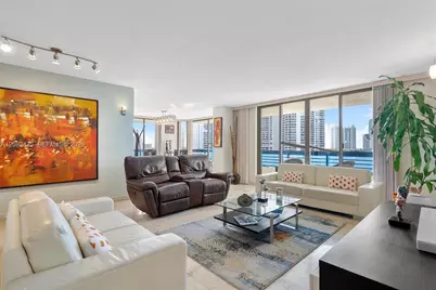 3500 Mystic Pointe Dr #806, Aventura, FL 33180 - Photo 7