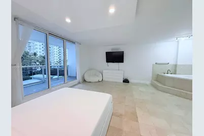 2301 Collins Ave #621, Miami Beach, FL 33139 - Photo 11