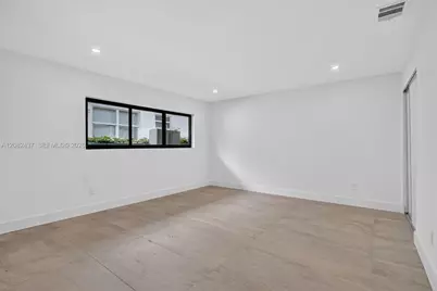 1215 NE 110th St, Miami, FL 33161 - Photo 17