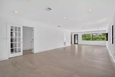 1215 NE 110th St, Miami, FL 33161 - Photo 5