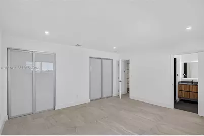 1215 NE 110th St, Miami, FL 33161 - Photo 19