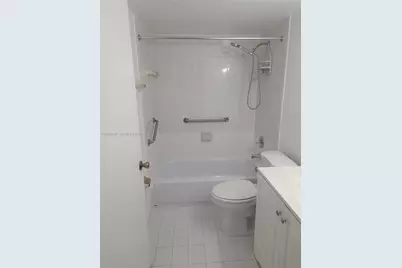 551 NW 82nd Ave #520, Miami, FL 33126 - Photo 27