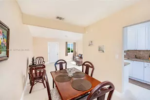 1020 SW 73rd Pl, Miami, FL 33144 - Photo 5
