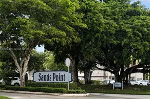 8350 Sands Point Blvd, Tamarac, FL 33321 - Photo 15