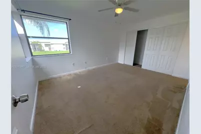 1190 Washington Cir #1190E, Homestead, FL 33034 - Photo 11