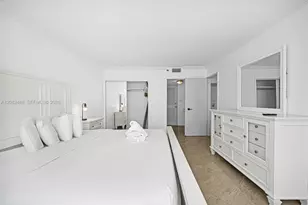 5225 Collins Ave, Miami Beach, FL 33140 - Photo 7