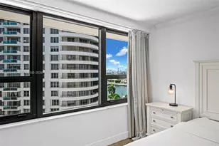 5225 Collins Ave, Miami Beach, FL 33140 - Photo 5