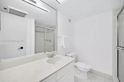 5225 Collins Ave #1015, Miami Beach, FL 33140 - Photo 15