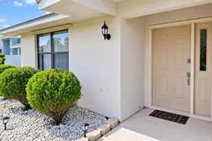 722 SE Thanksgiving Ave, Port Saint Lucie, FL 34984 - Photo 11