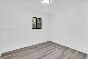 3300 SW 40th Ave, West Park, FL 33023 - Photo 11