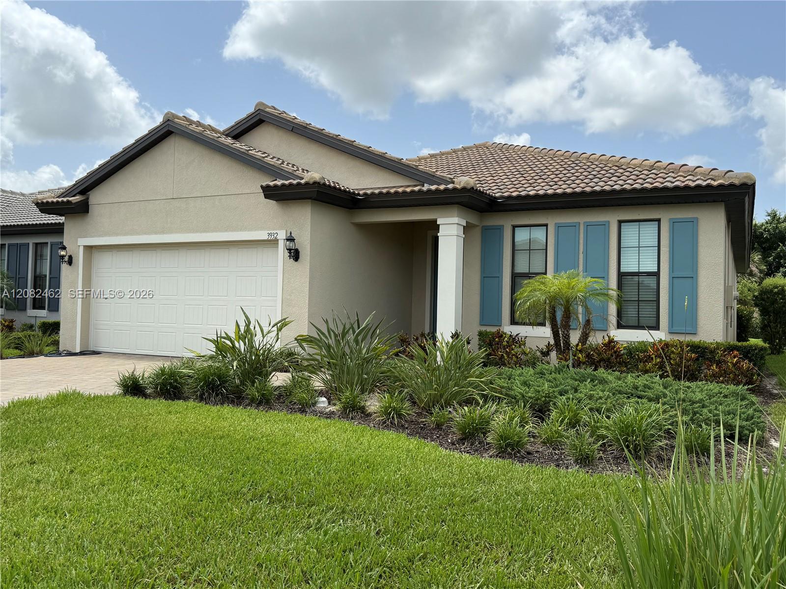 3932 Black Eagle Ln - 3932 Black Eagle Ln, Fort Myers, FL 33966 Luxury Property | Jose Angel Pina