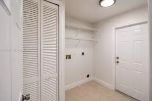 1680 NE 35th Ave, Homestead, FL 33033 - Photo 17