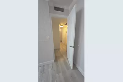 1301 NE Miami Gardens Dr #425W, Miami, FL 33179 - Photo 23