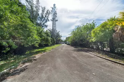 6575 Nova Dr, Davie, FL 33317 - Photo 29