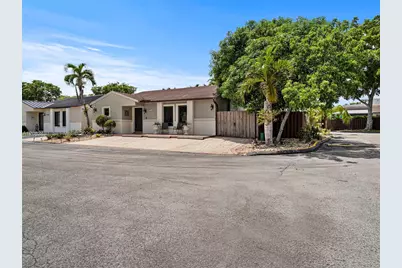 6536 NW 197th Ln, Hialeah, FL 33015 - Photo 31
