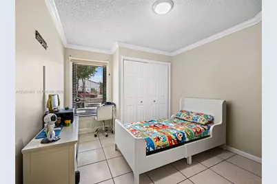 6536 NW 197th Ln, Hialeah, FL 33015 - Photo 19