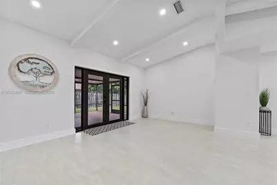 11000 SW 141st Ave, Miami, FL 33186 - Photo 11