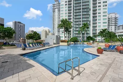 253 NE 2nd St #314, Miami, FL 33132 - Photo 27