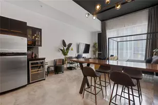 253 NE 2nd St, Miami, FL 33132 - Photo 7